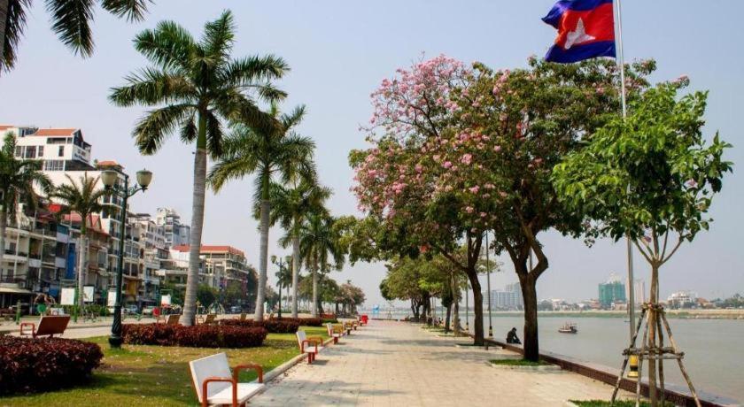 Hotel Zing Phnom Pen Exterior foto