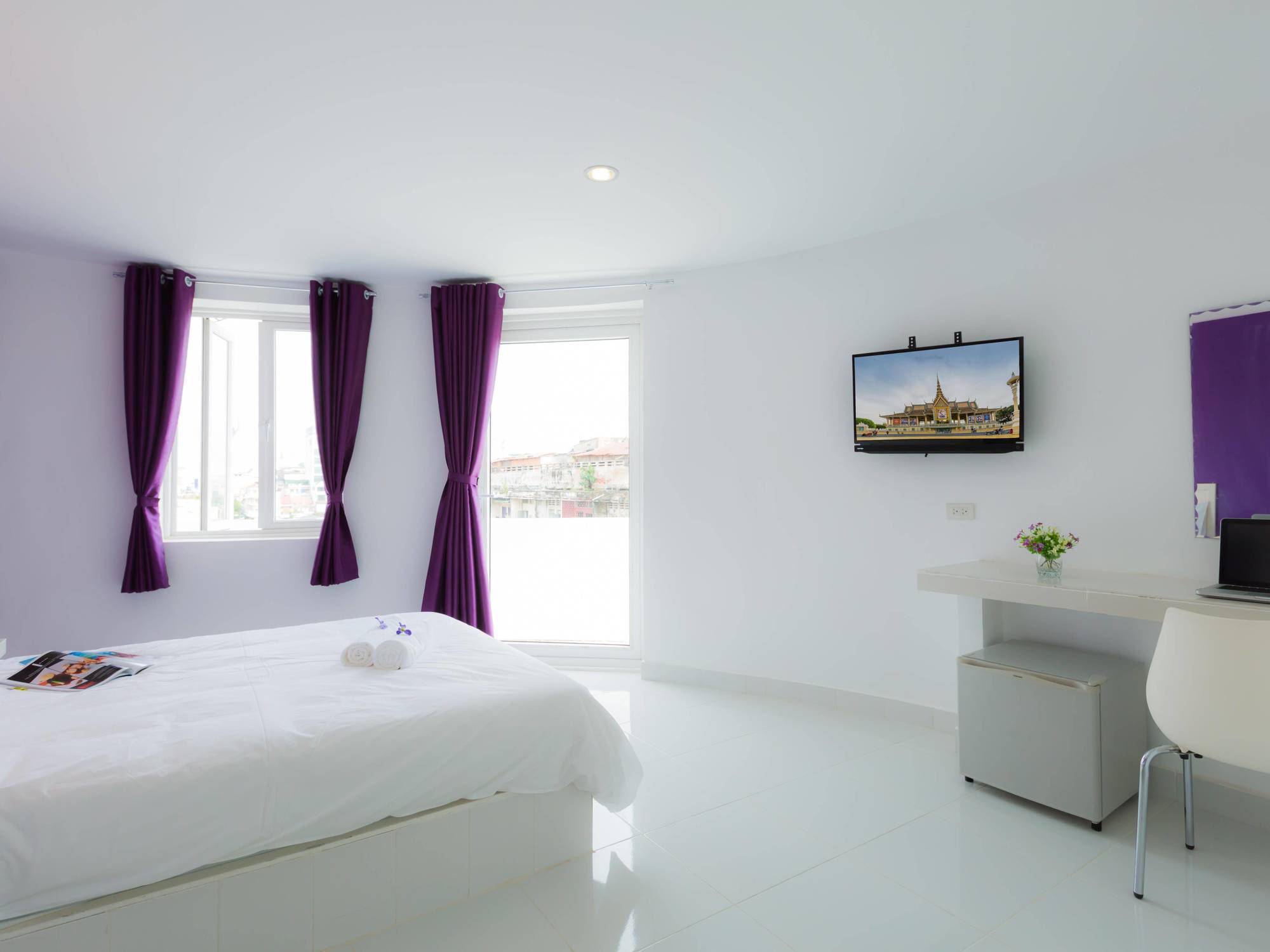 Hotel Zing Phnom Pen Exterior foto