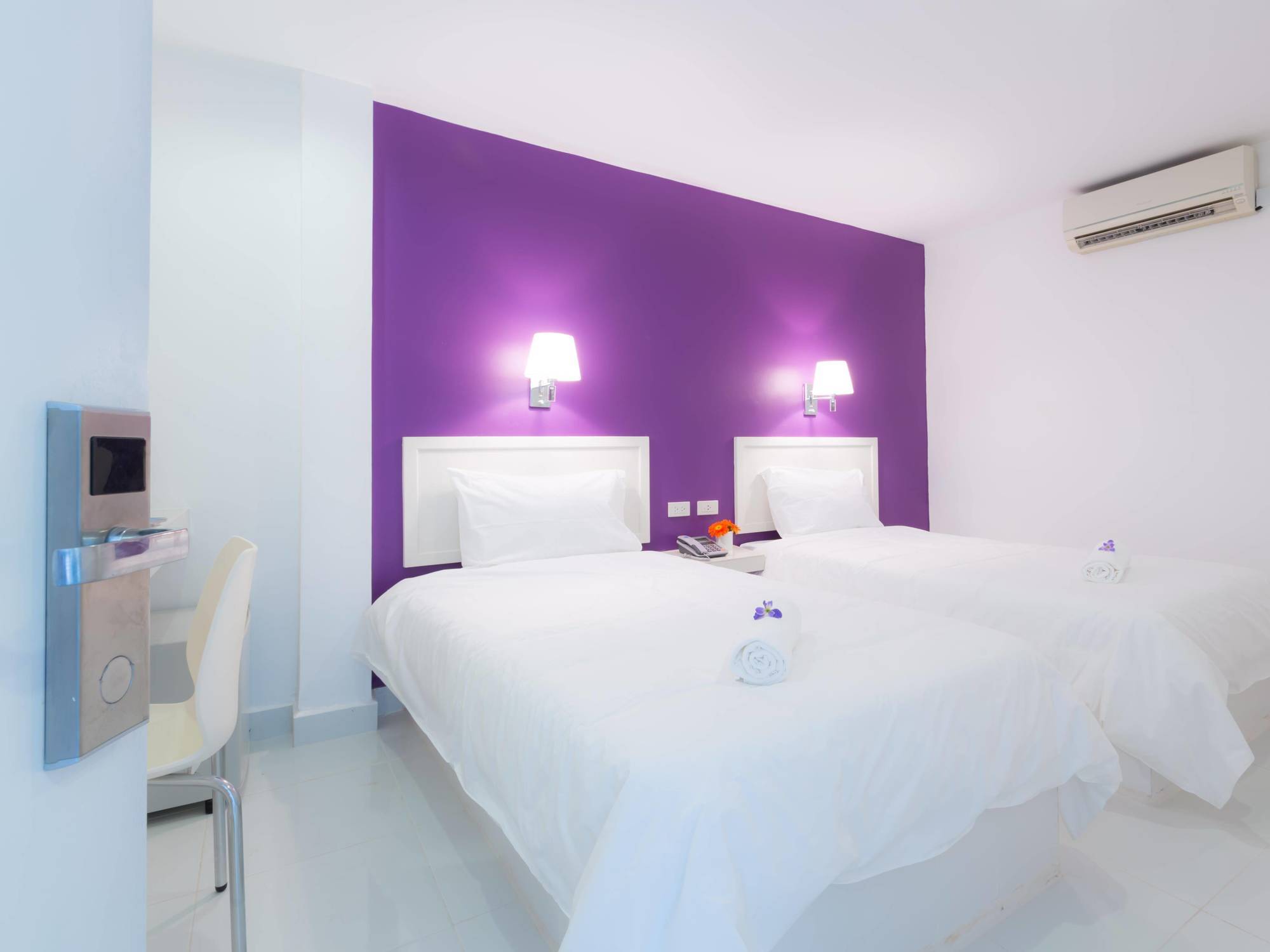 Hotel Zing Phnom Pen Exterior foto